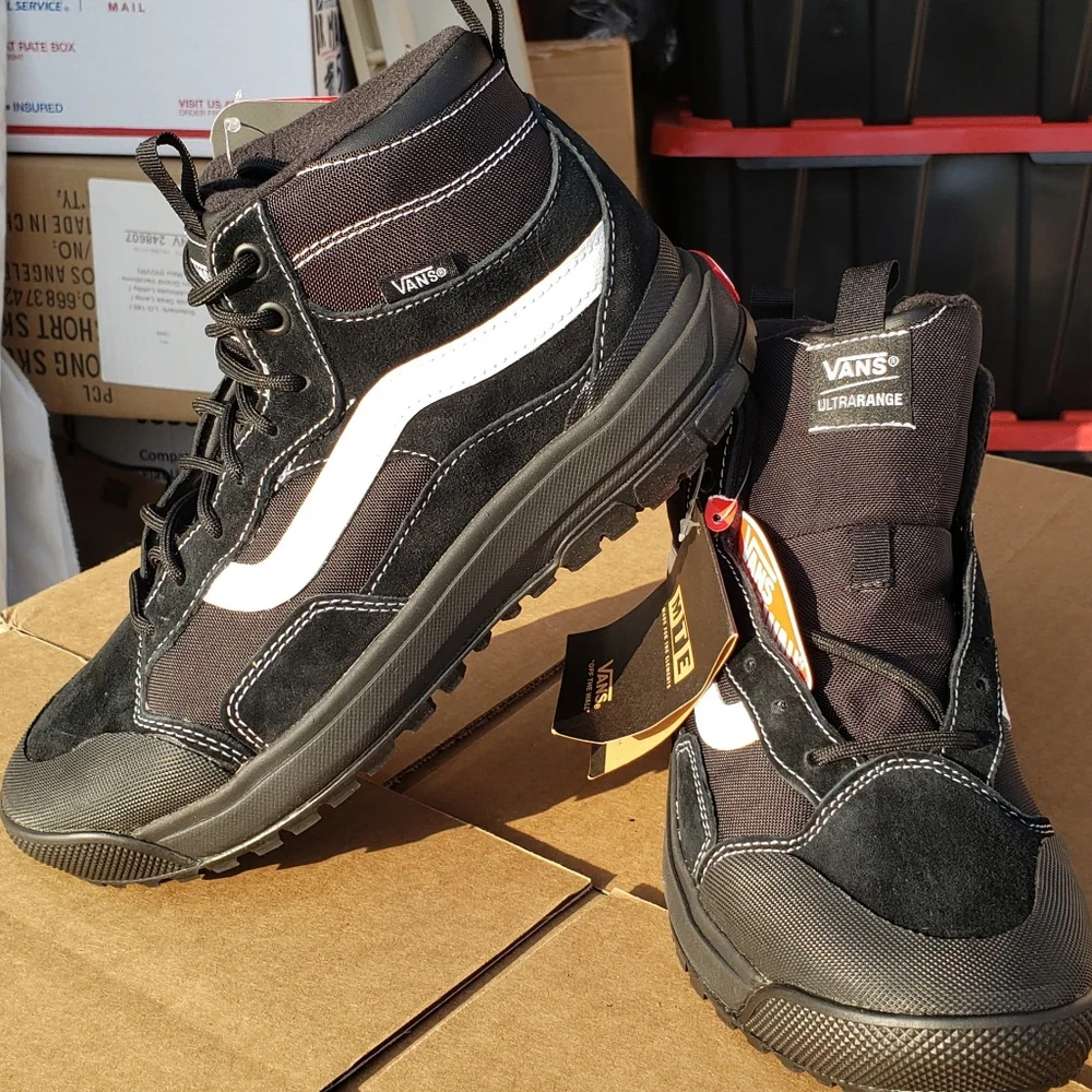 Vans Site 7.5 Men 9 Wmns Ultrarange MTE Insulated Boot Primaloft Black 500383